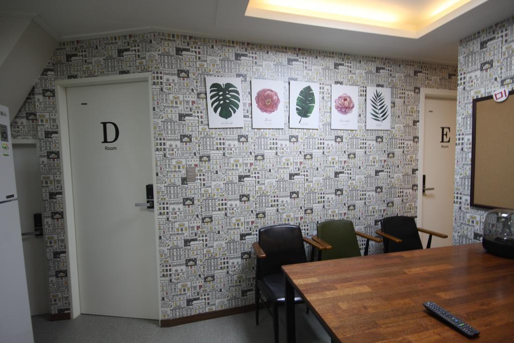 Miss Hongdae Guest House Seoul Bagian luar foto