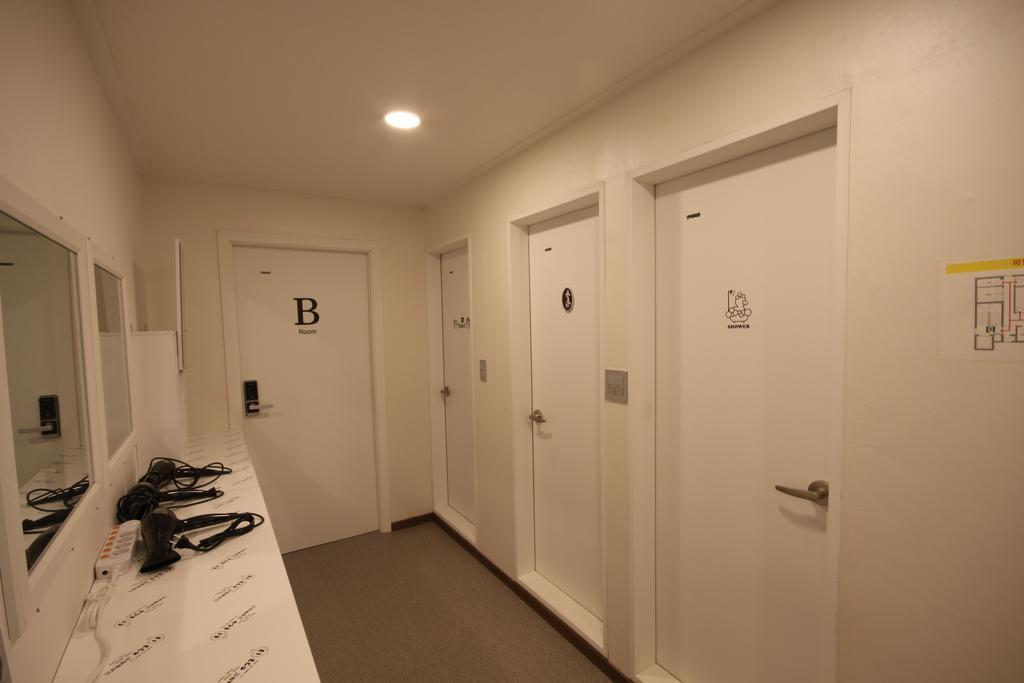 Miss Hongdae Guest House Seoul Bagian luar foto